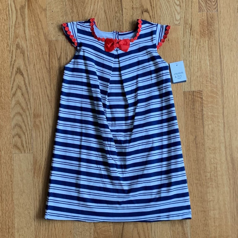 crown & ivy Girls Dress Size 6 NWT